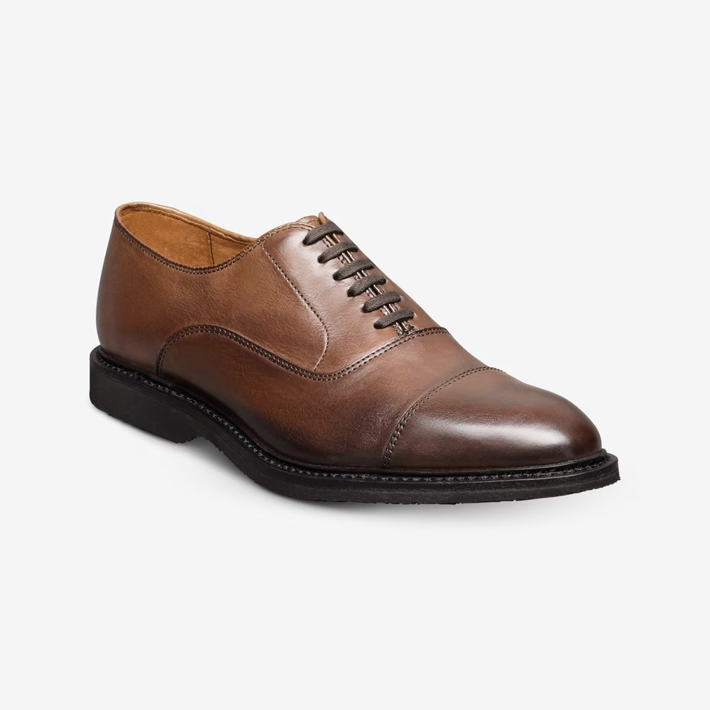 Top 10 Shoes for Professional Work Attire: Elevate Your Office Style in 2024 2 Shoes for Professional Work Attire